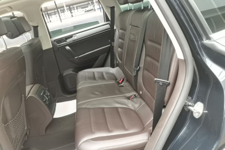 Used Volkswagen Touareg 2017 3.0 TSI Touareg Edition Left Rear Seat