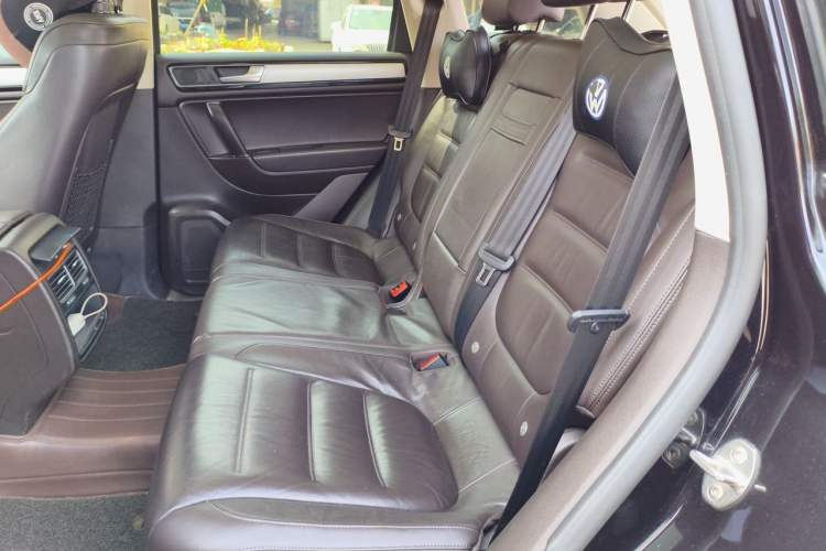 Used Volkswagen Touareg 2017 3.0 TSI Touareg Edition Left Rear Seat