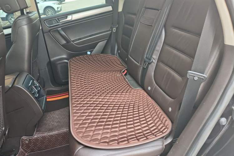 Used Volkswagen Touareg 2017 3.0 TSI Touareg Edition Left Rear Seat