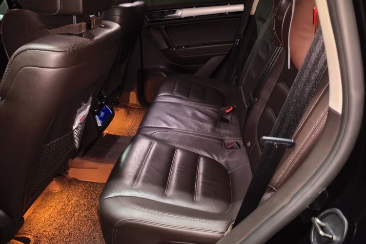 Used Volkswagen Touareg 2017 3.0 TSI Touareg Model Left Rear Seat