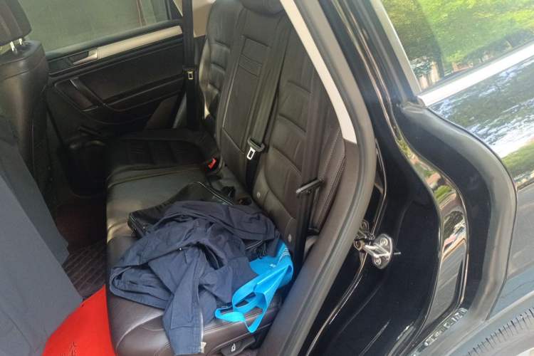Used Volkswagen Touareg 2017 3.0 TSI Touareg Model Left Rear Seat