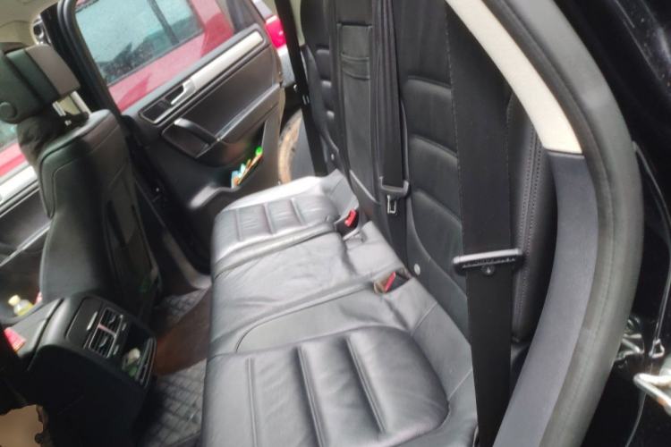 Used Volkswagen Touareg 2017 3.0 TSI Touareg Model Left Rear Seat