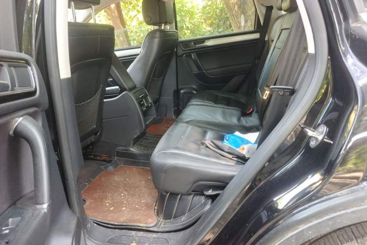 Used Volkswagen Touareg 2017 3.0 TSI Touareg Model Left Rear Seat