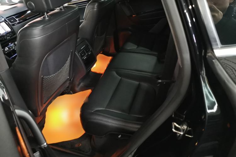 Used Volkswagen Touareg 2017 3.0 TSI Start Edition Left Rear Seat