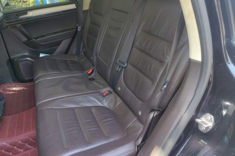 Used Volkswagen Touareg 2017 3.0 TSI Touareg Model Left Rear Seat