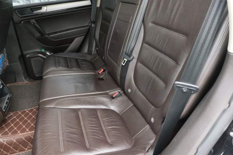 Used Volkswagen Touareg 2017 3.0 TSI Touareg Edition Left Rear Seat