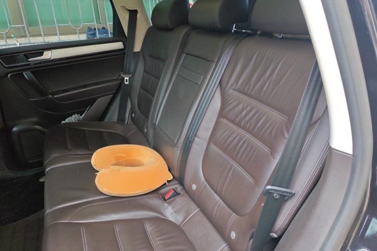Used Volkswagen Touareg 2017 3.0 TSI Touareg Edition Left Rear Seat