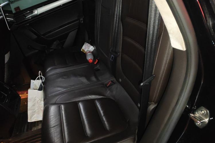 Used Volkswagen Touareg 2017 3.0 TSI Touareg Edition Left Rear Seat