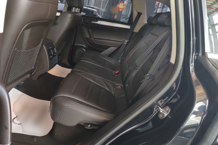 Used Volkswagen Touareg 2017 3.0 TSI Touareg Model Left Rear Seat