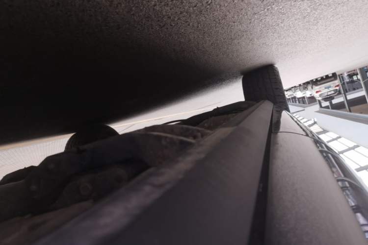 Used Volkswagen Touareg 2017 3.0 TSI Touareg Edition Left Side Sill