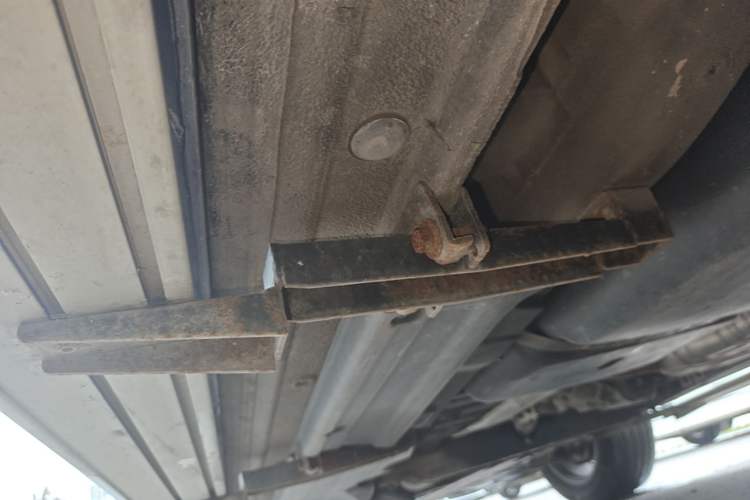 Used Volkswagen Touareg 2017 3.0 TSI Touareg Edition Left Side Sill