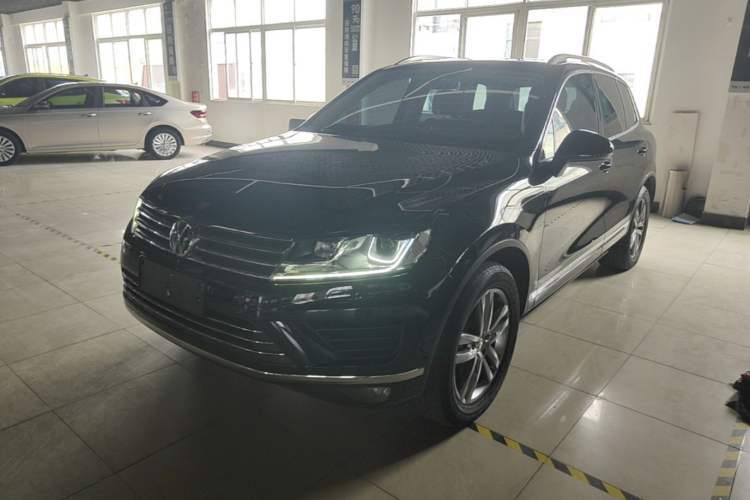 Used Volkswagen Touareg 2017 3.0 TSI Touareg Edition Guazi used car, China used car export, Used car for sale, Used  cars, Cheapest cars for sale