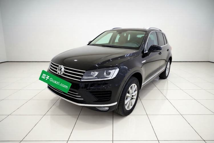Ojetý Volkswagen Touareg 2017 3.0 TSI Touareg Model Guazi used car, China used car export, Used car for sale, Used cars, Cheapest cars for sale