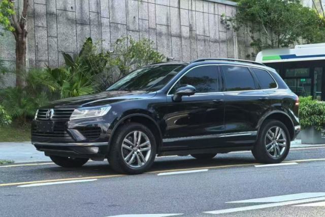 Używany Volkswagen Touareg 2017 3.0 TSI Touareg Edition