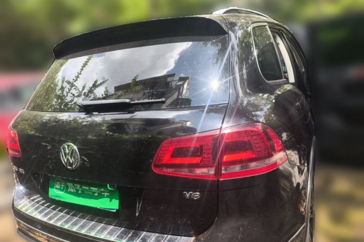 Used Volkswagen Touareg 2017 3.0 TSI R-Line Peak Edition Rear
