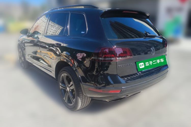 Used Volkswagen Touareg 2017 3.0 TSI Expedition Edition Rear Left 45 Deg
