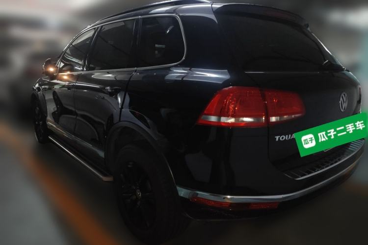 Used Volkswagen Touareg 2017 3.0 TSI Touareg Model Rear Left 45 Deg