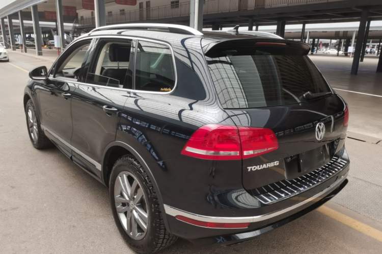 Used Volkswagen Touareg 2017 3.0 TSI Touareg Edition Rear Left 45 Deg