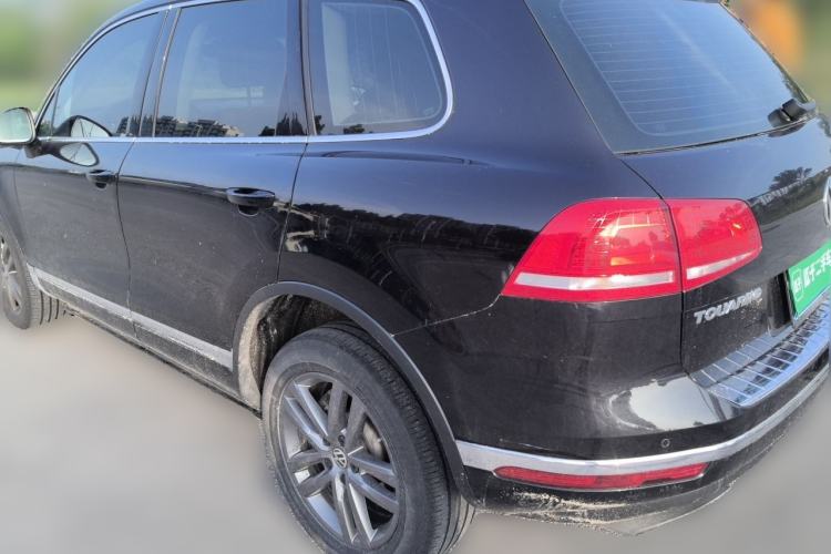 Used Volkswagen Touareg 2017 3.0 TSI Touareg Edition Rear Left 45 Deg