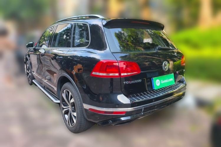 Used Volkswagen Touareg 2017 3.0 TSI Expedition Edition Rear Left 45 Deg