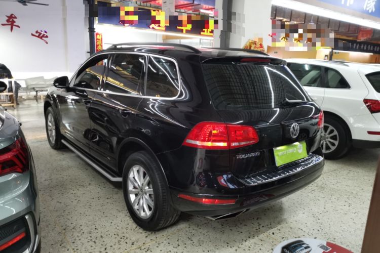Used Volkswagen Touareg 2017 3.0 TSI Start Edition Rear Left 45 Deg