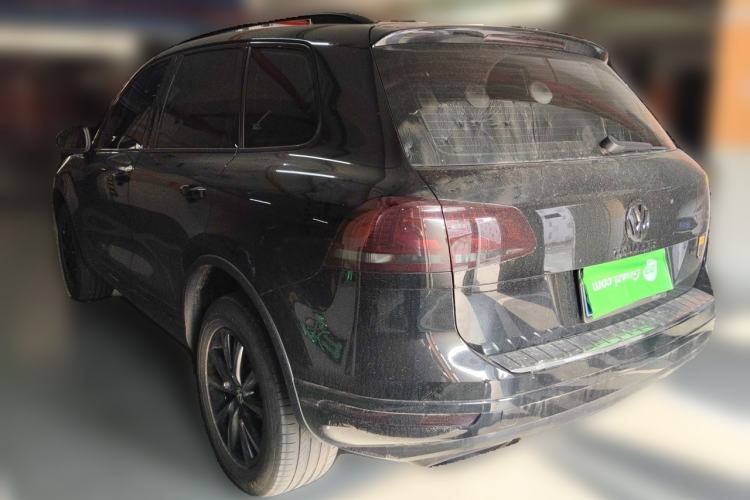 Used Volkswagen Touareg 2017 3.0 TSI Touareg Model Rear Left 45 Deg