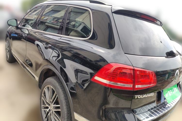 Used Volkswagen Touareg 2017 3.0 TSI Touareg Model Rear Left 45 Deg