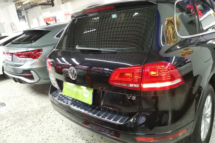 Used Volkswagen Touareg 2017 3.0 TSI Start Edition Rear