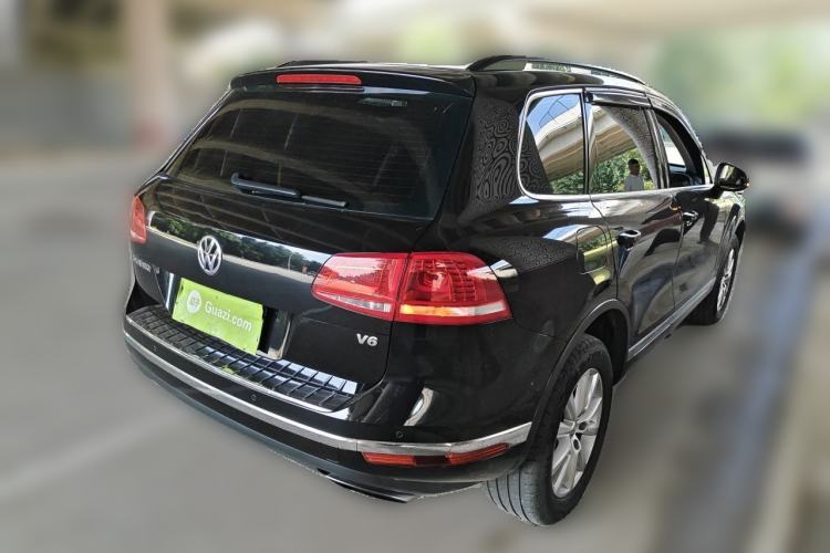 Used Volkswagen Touareg 2017 3.0 TSI Touareg Model Rear Right 45 Deg