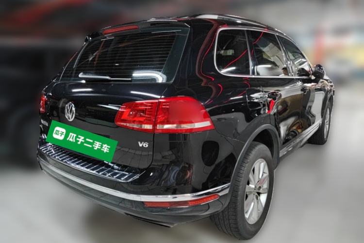 Used Volkswagen Touareg 2017 3.0 TSI Touareg Model Rear Right 45 Deg