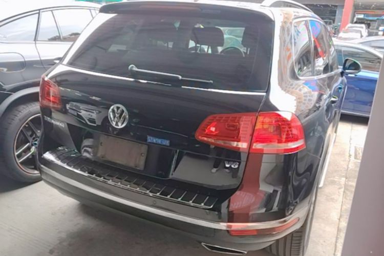 Used Volkswagen Touareg 2017 3.0 TSI Touareg Edition Rear Right 45 Deg