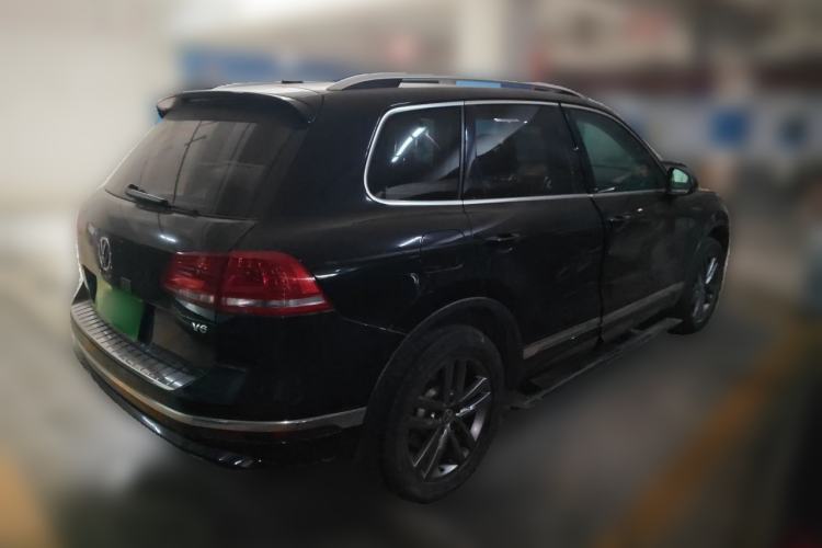 Used Volkswagen Touareg 2017 3.0 TSI Yuyue Model Rear Right 45 Deg