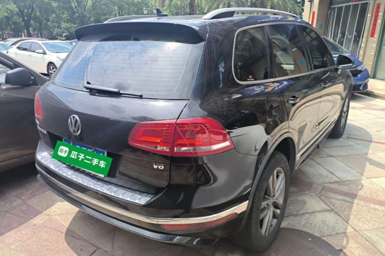 Used Volkswagen Touareg 2017 3.0 TSI Touareg Edition Rear Right 45 Deg