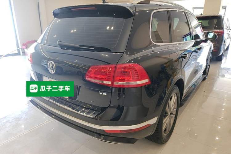 Used Volkswagen Touareg 2017 3.0 TSI Touareg Edition Rear Right 45 Deg