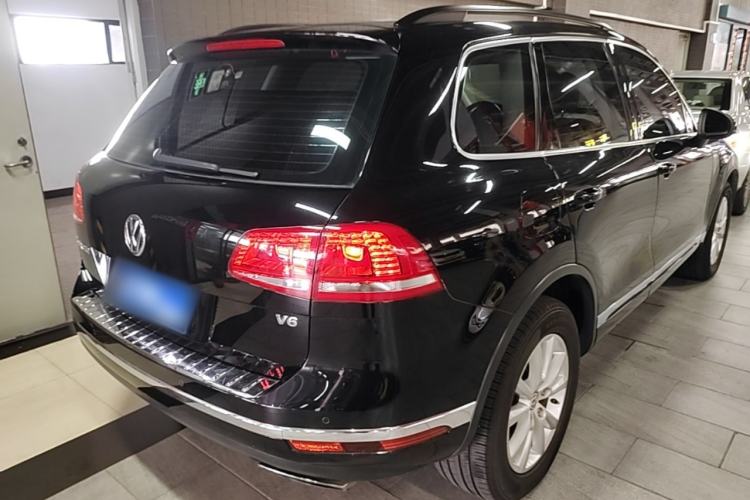 Used Volkswagen Touareg 2017 3.0 TSI Touareg Model Rear Right 45 Deg