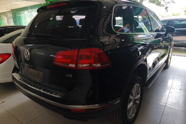 Used Volkswagen Touareg 2017 3.0 TSI Touareg Model Rear Right 45 Deg