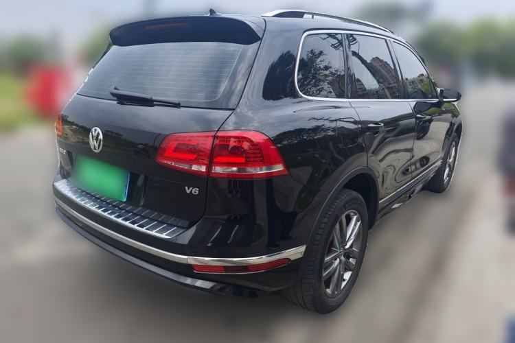 Used Volkswagen Touareg 2017 3.0 TSI Touareg Edition Rear Right 45 Deg
