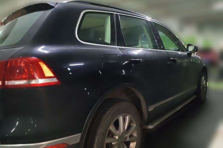 Used Volkswagen Touareg 2017 3.0 TSI Touareg Model Rear Right 45 Deg