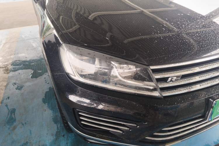 Used Volkswagen Touareg 2017 3.0 TSI Touareg Edition Right Front Headlight