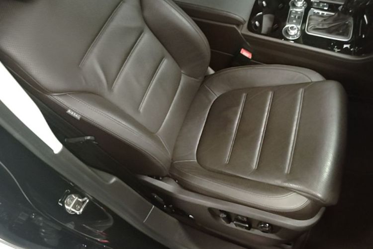 Used Volkswagen Touareg 2017 3.0 TSI Touareg Edition Right Front Seat