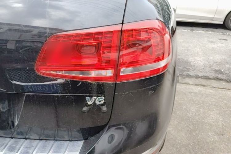 Used Volkswagen Touareg 2017 3.0 TSI Touareg Model Right Rear Taillight
