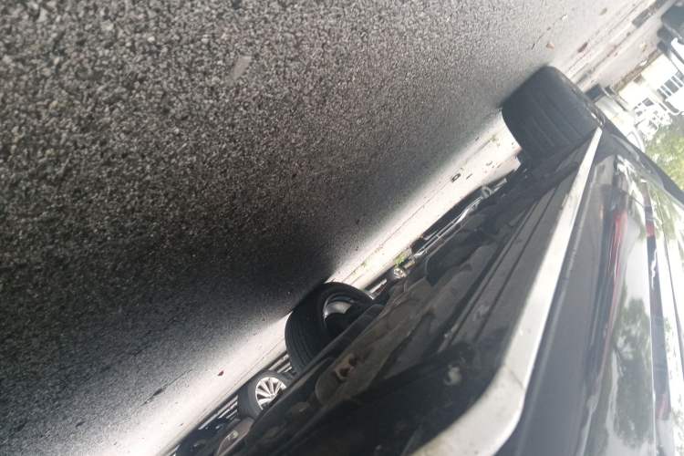 Used Volkswagen Touareg 2017 3.0 TSI Touareg Edition Right Side Sill