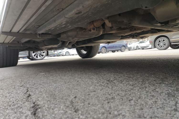 Used Volkswagen Touareg 2017 3.0 TSI Touareg Edition Right Side Sill