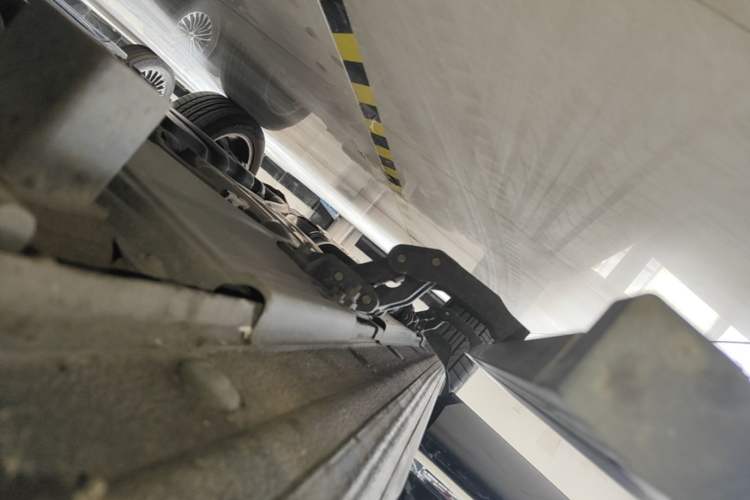 Used Volkswagen Touareg 2017 3.0 TSI Touareg Edition Right Side Sill
