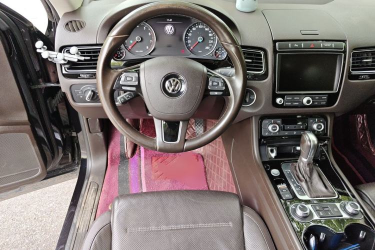 Used Volkswagen Touareg 2017 3.0 TSI Touareg Edition Steering Wheel
