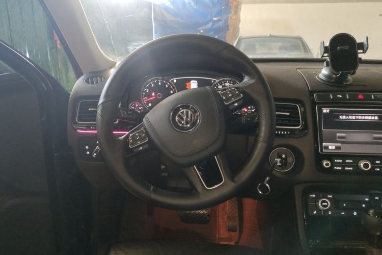 Used Volkswagen Touareg 2017 3.0 TSI Touareg Edition Steering Wheel