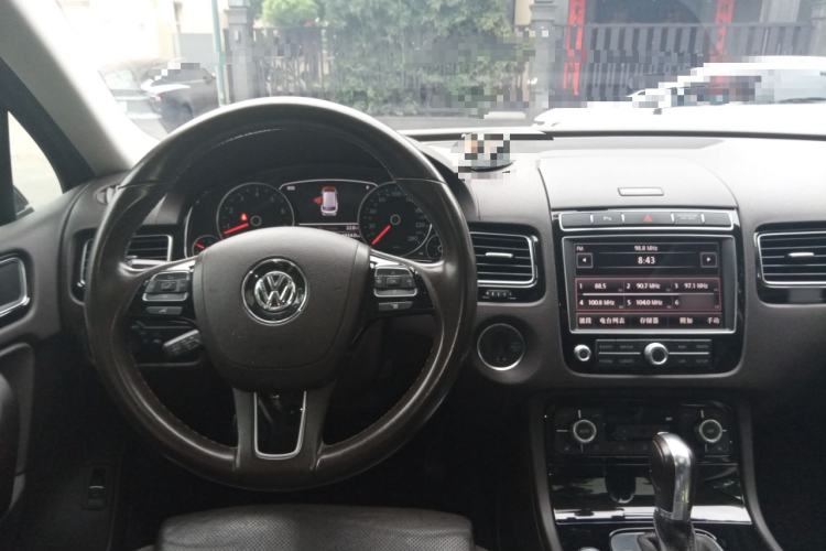 Used Volkswagen Touareg 2017 3.0 TSI Touareg Edition Steering Wheel