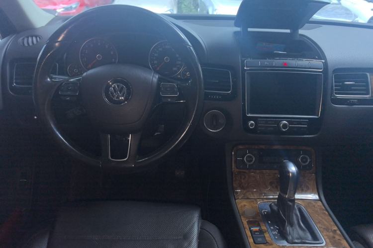 Used Volkswagen Touareg 2017 3.0 TSI Touareg Edition Steering Wheel