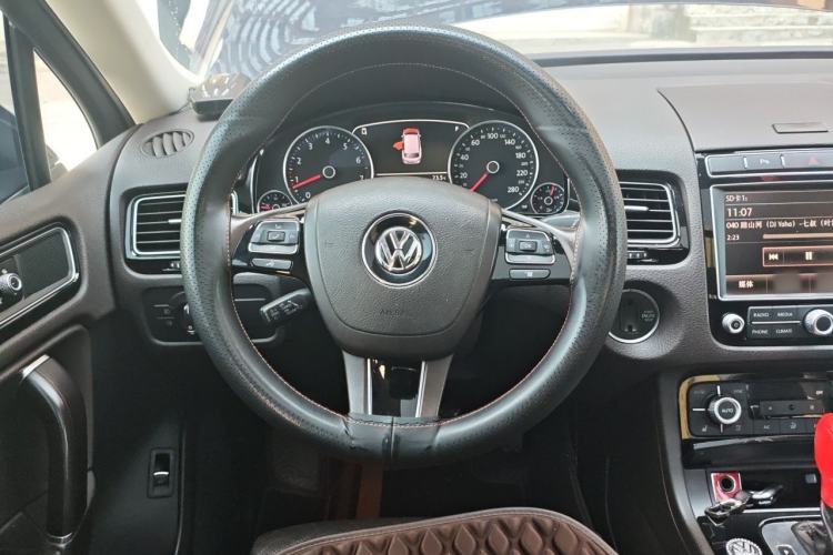 Used Volkswagen Touareg 2017 3.0 TSI Touareg Edition Steering Wheel