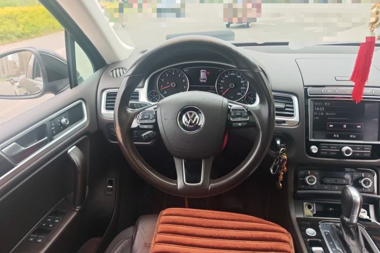 Used Volkswagen Touareg 2017 3.0 TSI Touareg Edition Steering Wheel